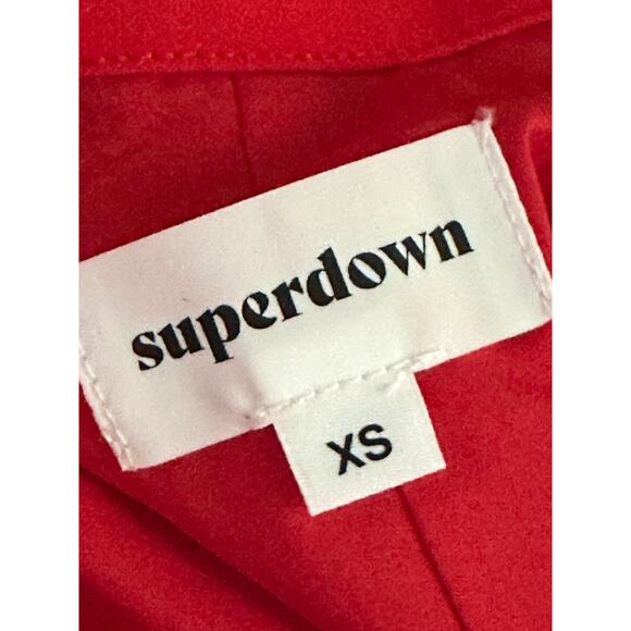 Revolve Superdown red belted shorts size XS - Picture 3 of 10